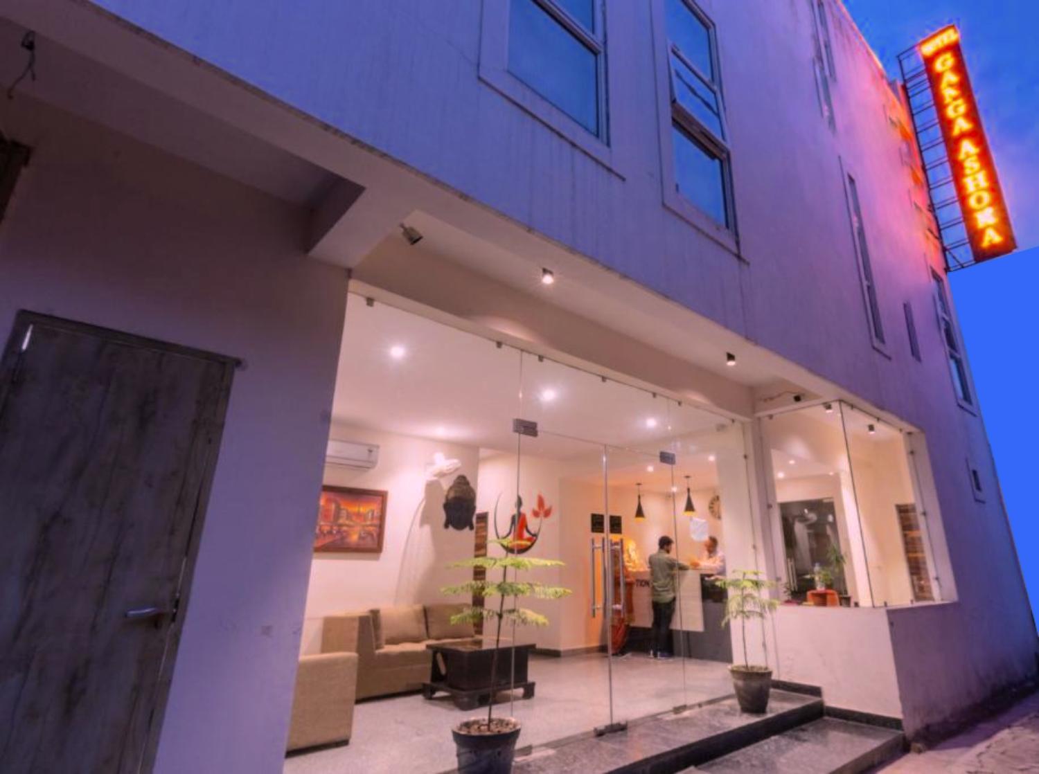 Ganga Ashoka Hotel Ришикеш Экстерьер фото